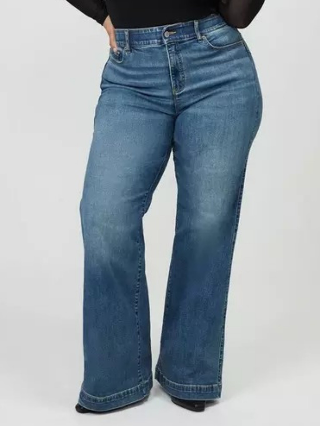 Torrid Bombshell Flare Premium Stretch Jeans Size 12 Short